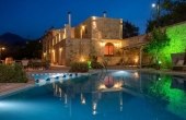 #05158, 19th century renovated mansion with pool in Crete.